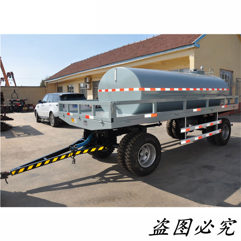 農(nóng)藥噴灑罐拖車 